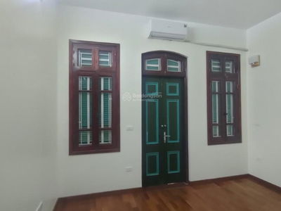 Wei Nhu Kon Tum Street, Vietnam Wei Nhu Kon Tum Street, Vietnam