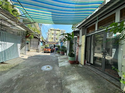 Tran Thanh Tong Street, Vietnam Tran Thanh Tong Street, Vietnam