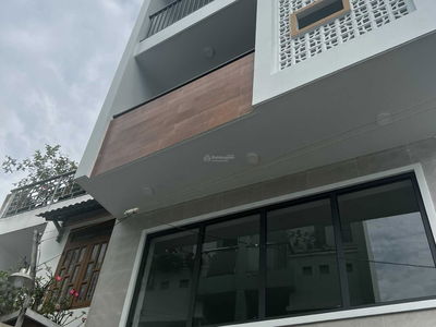 Street 10, Vietnam  Street 10, Vietnam