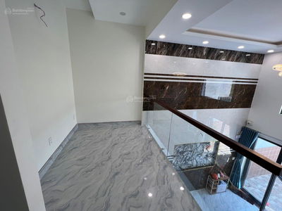 Phuoc Thien Street, Vietnam Phuoc Thien Street, Vietnam