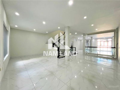 Nguyen Hoang Street, Vietnam Nguyen Hoang Street, Vietnam