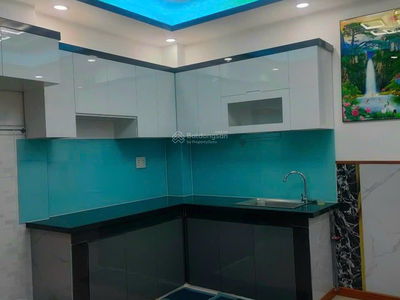 Le Duc Tho Street, Vietnam Le Duc Tho Street, Vietnam