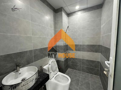 Vu Tong Phan Street, Vietnam Vu Tong Phan Street, Vietnam