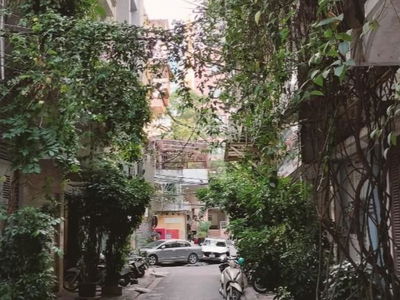 Nguyen Hong Street, Vietnam Nguyen Hong Street, Vietnam