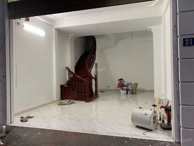 Trung Hoa Nhan Chinh, Vietnam Trung Hoa Nhan Chinh, Vietnam