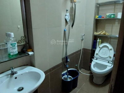 Nguyen Chi Thanh Street, Vietnam Nguyen Chi Thanh Street, Vietnam