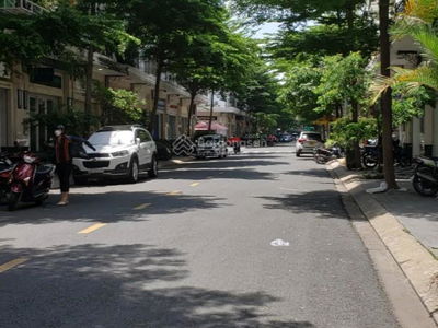 Tran Thi Nghi Street, Vietnam Tran Thi Nghi Street, Vietnam