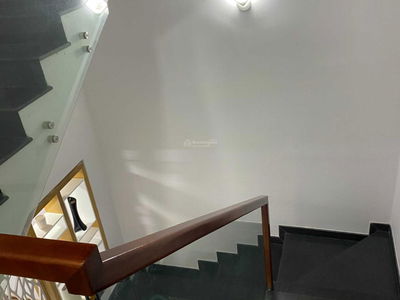 Nguyen Tat Thanh Street, Vietnam Nguyen Tat Thanh Street, Vietnam