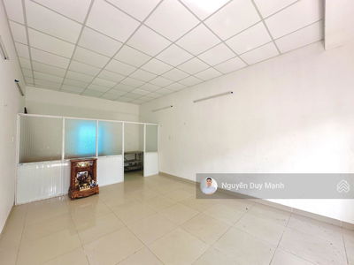 Ly Thai To Street, Vietnam  Ly Thai To Street, Vietnam