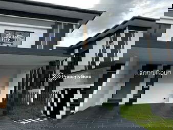 Semi-D house at Setia Alam, Malaysia Semi-D house at Setia Alam, Malaysia