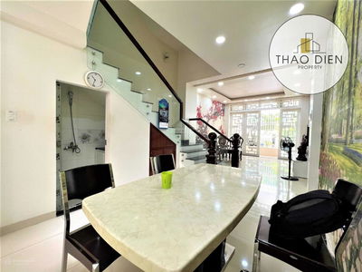 Bui Ta Han Street, Vietnam Bui Ta Han Street, Vietnam