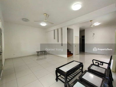 Jalan indah 14 taman bukit indah, Malaysia Jalan indah 14 taman bukit indah, Malaysia