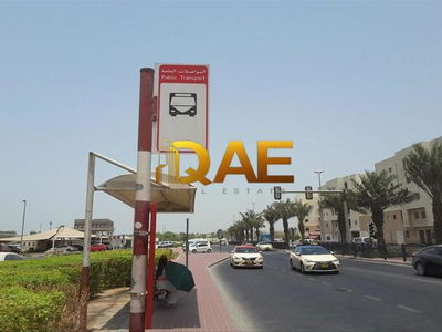 Al Khail Gate, United Arab Emirates  Al Khail Gate, United Arab Emirates