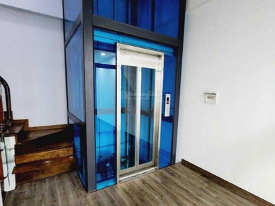 Trung Kinh Street, Vietnam Trung Kinh Street, Vietnam