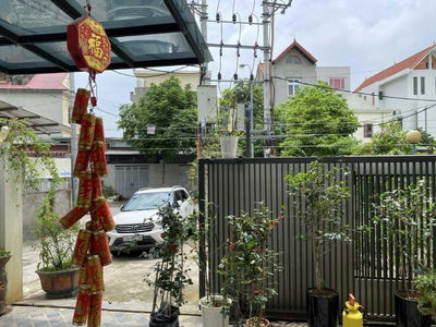 Ngoc Thuy Ward, Vietnam Ngoc Thuy Ward, Vietnam