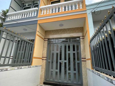 Le Van Luong Street, Vietnam Le Van Luong Street, Vietnam