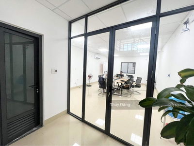 Nguyen Phuoc Lan Street, Vietnam Nguyen Phuoc Lan Street, Vietnam