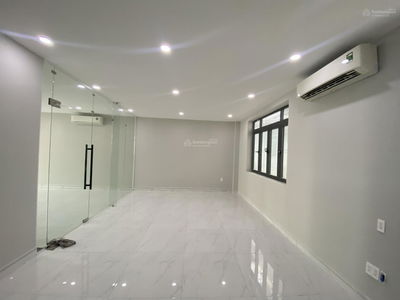 Him Lam Kenh Te, Vietnam Him Lam Kenh Te, Vietnam