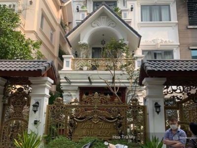 Ton Duc Thang Street, Vietnam Ton Duc Thang Street, Vietnam