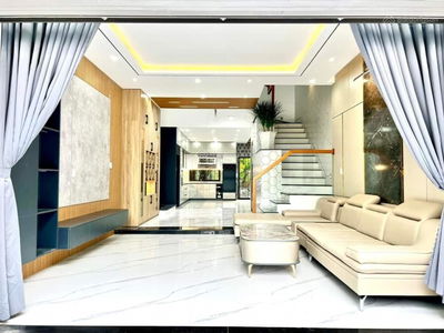 Hoang Hiep Street, Vietnam Hoang Hiep Street, Vietnam