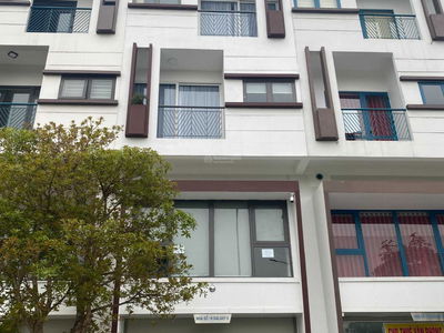 TSQ Galaxy, Vietnam TSQ Galaxy, Vietnam