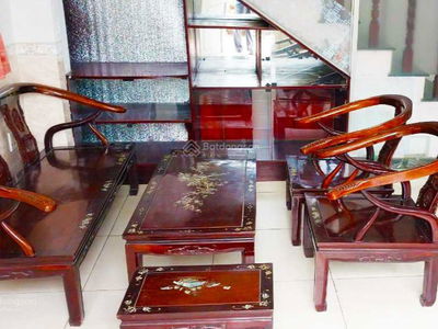 Nguyen Duy Trinh Street, Vietnam Nguyen Duy Trinh Street, Vietnam