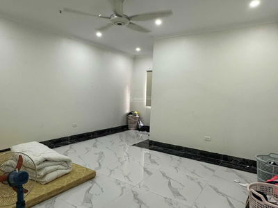 Ngoc Lam Street, Vietnam Ngoc Lam Street, Vietnam