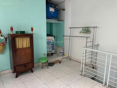 Le Thi Rieng Street, Vietnam Le Thi Rieng Street, Vietnam