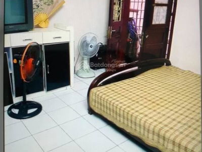 Mai Hac De Street, Vietnam Mai Hac De Street, Vietnam