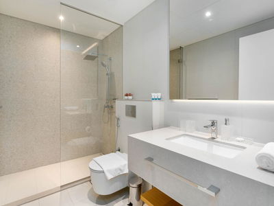 La Vie, United Arab Emirates  La Vie, United Arab Emirates