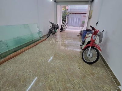 407/34, Vietnam 407/34, Vietnam