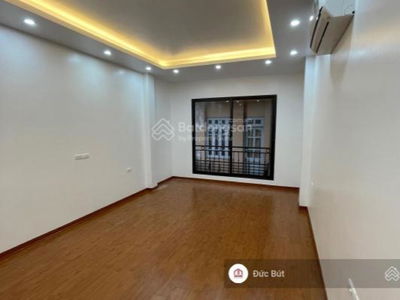 Doc Ngu Street, Vietnam  Doc Ngu Street, Vietnam