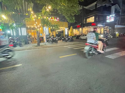 Lam Van Ben Street, Vietnam  Lam Van Ben Street, Vietnam