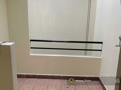 Hoang Hoa Tham Street, Vietnam  Hoang Hoa Tham Street, Vietnam