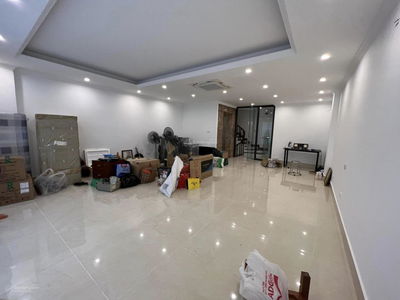 Nguyen Hong Street, Vietnam Nguyen Hong Street, Vietnam