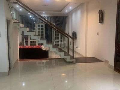 Duong Tri Trach Street, Vietnam  Duong Tri Trach Street, Vietnam