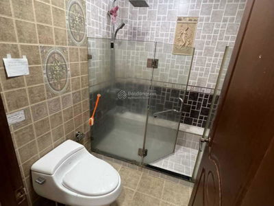 Ong Ich Khiem Street, Vietnam Ong Ich Khiem Street, Vietnam