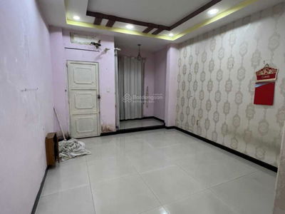 Ong Ich Khiem Street, Vietnam Ong Ich Khiem Street, Vietnam