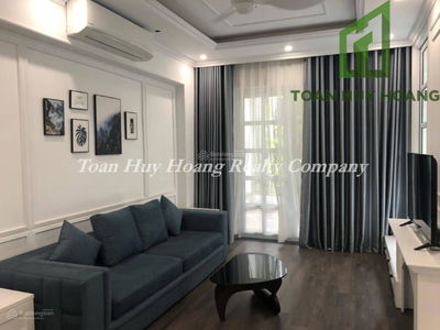 Tran Hung Dao Street, Vietnam  Tran Hung Dao Street, Vietnam