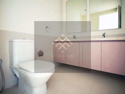 Urbana II, United Arab Emirates  Urbana II, United Arab Emirates