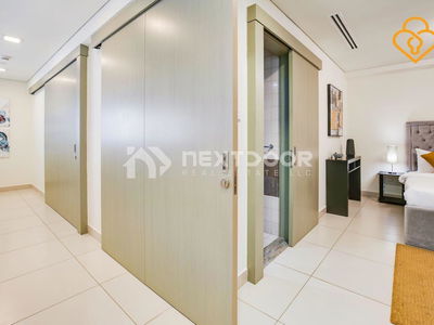 The Lofts Podium, United Arab Emirates  The Lofts Podium, United Arab Emirates