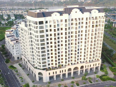 Swan Bay, Vietnam Swan Bay, Vietnam