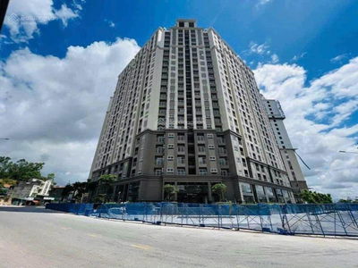 The Dragon Castle, Vietnam  The Dragon Castle, Vietnam