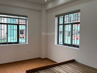 Trung Hoa Nhan Chinh, Vietnam Trung Hoa Nhan Chinh, Vietnam