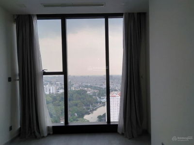 Vinhomes Golden River Ba Son, Vietnam Vinhomes Golden River Ba Son, Vietnam