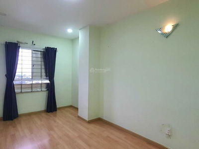 Him Lam Nam Khanh, Vietnam Him Lam Nam Khanh, Vietnam