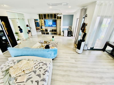 Viva Riverside, Vietnam Viva Riverside, Vietnam