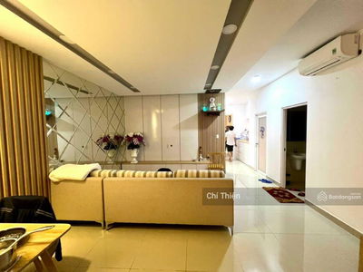 Oriental Plaza 685 Au Co, Vietnam Oriental Plaza 685 Au Co, Vietnam