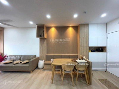 Topaz Elite, Vietnam Topaz Elite, Vietnam