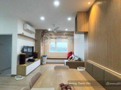 Topaz Elite, Vietnam Topaz Elite, Vietnam